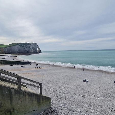 Maison Avec Jardin Et Parking Gratuit Etretat Exterior photo